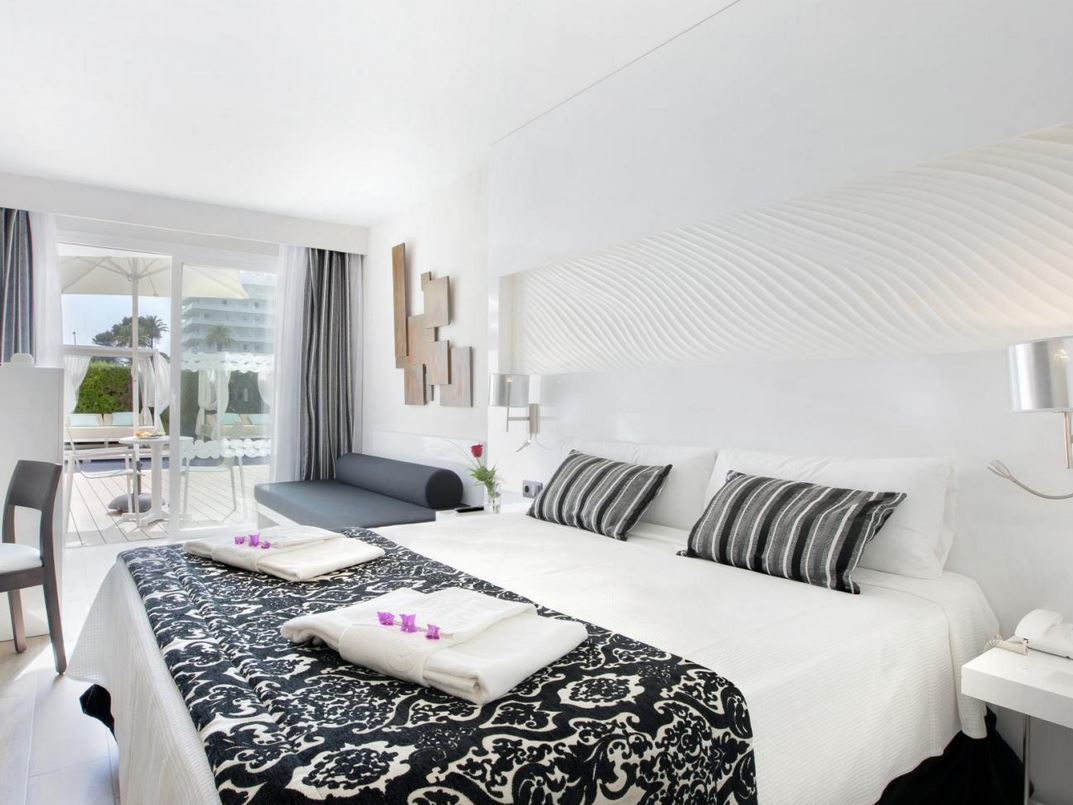 Mar Hotels Playa De Muro Suites Zewnętrze zdjęcie